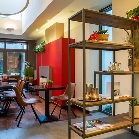 Hotel Du Commerce 3*