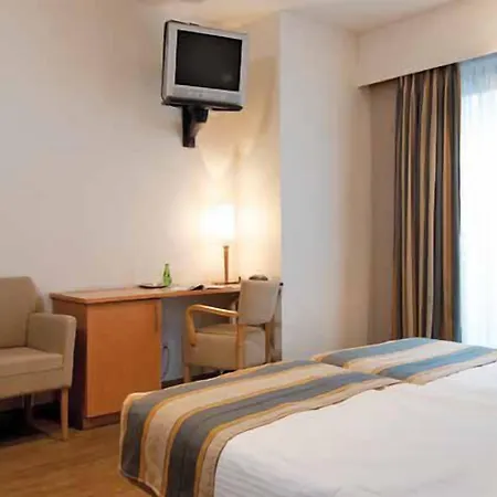 Du Commerce Hotel